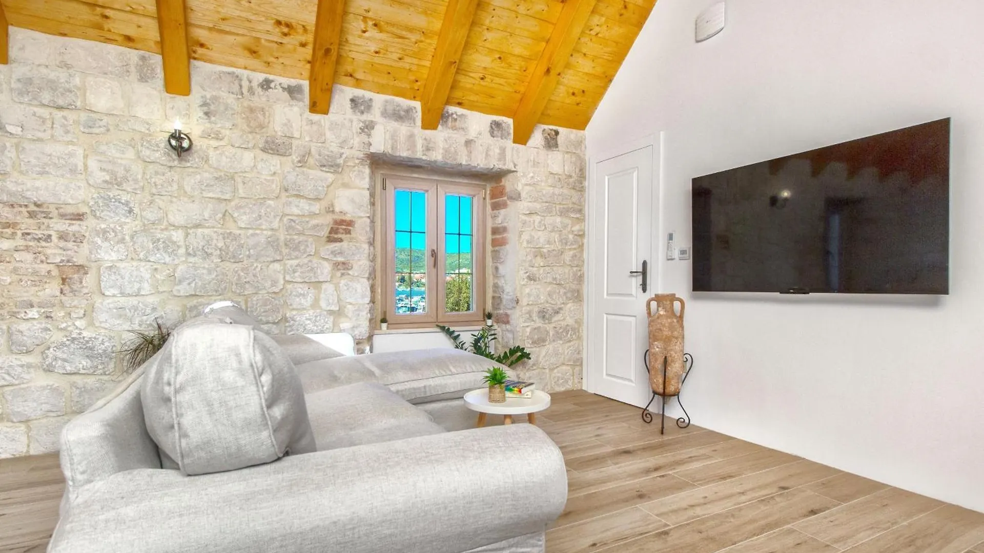 Stone House Trogir Villa 0*,  Croatia